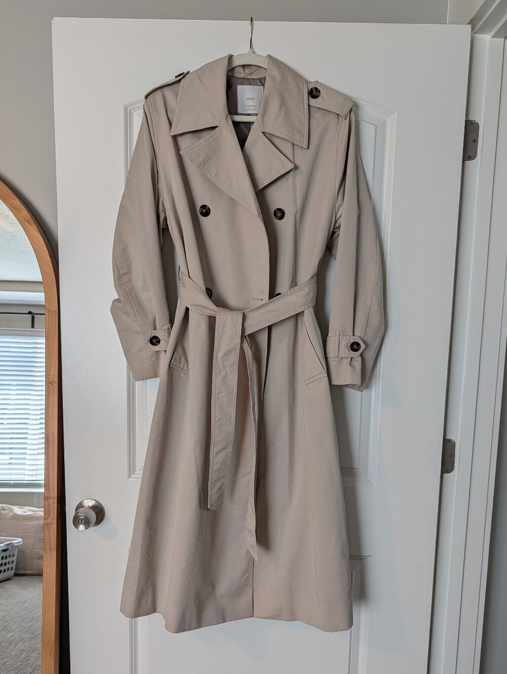 Women’s Classic Belted Trench Coat - Picture 5 of 15